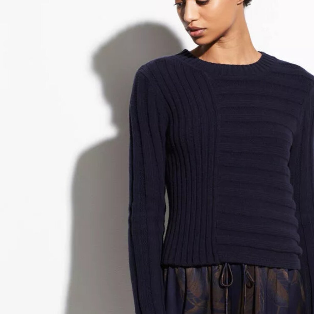 Vince - Medium Navy Crewneck Cotton Sweater / Jumper